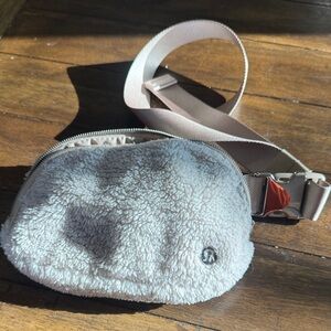 Lululemon Athletica Fleece Belt Bag in Cream and Tan